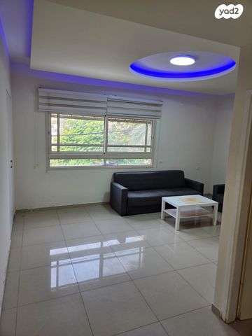 דירה, גוש חלב 23, צור שלום, קרית ביאליק