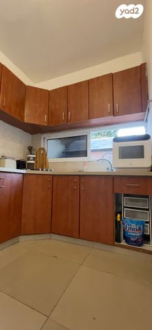 דירת גן, גדיש 1, עזרא, הארגזים, תל אביב יפו