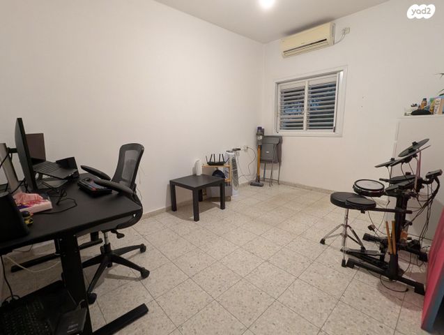 דירה, הרב חבה אליהו 13, שכונת חשמונאים, מרכז העיר א, רמת גן