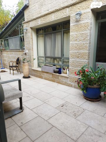 יחידת דיור, ישי 8, גבעת חנניה, אבו תור, ירושלים