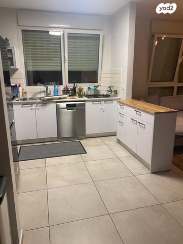 דירה, אח"י דקר 4, נווה שרת, תל אביב יפו