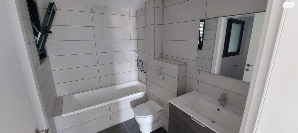 דירה, צה"ל 28, רמת ורבר, פתח תקווה