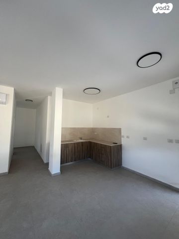 דירה, אלוורוד 1, דאלית אל כרמל, דאלית אל כרמל