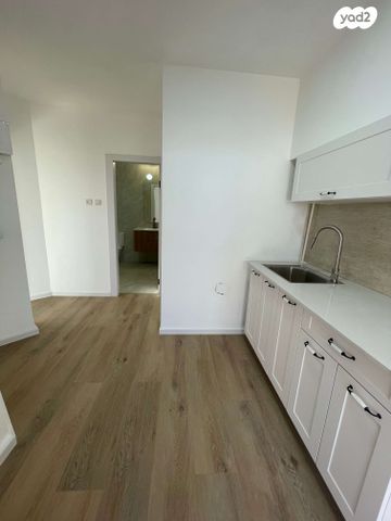 יחידת דיור, הערבה 77, ורד העמקים, יקנעם עילית