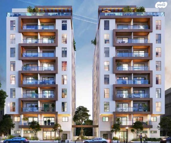 דירה, הרא"ה 153, עליות, רמת גן