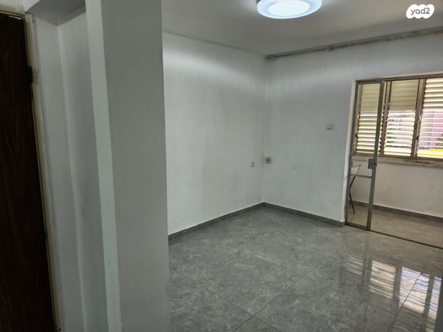 דירה, אבן גבירול 11, רובע ב', אשדוד