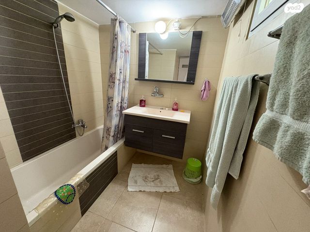 דירת גן, ניות 12, ניות, ירושלים