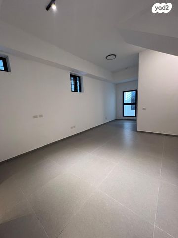 דירת גן, ישראל ב"ק 11, מונטיפיורי, הרכבת, תל אביב יפו