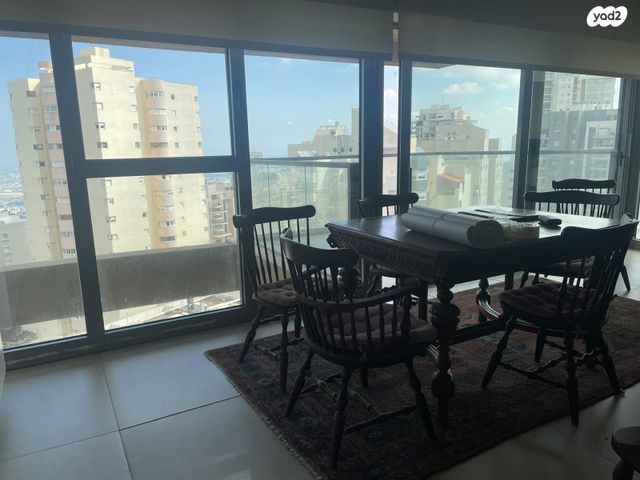 שדרות אבא חושי 145