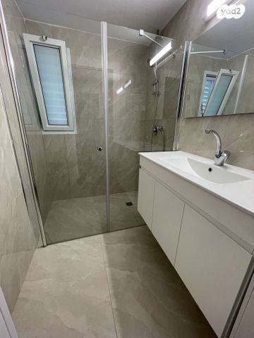 יחידת דיור, הערבה 77, ורד העמקים, יקנעם עילית