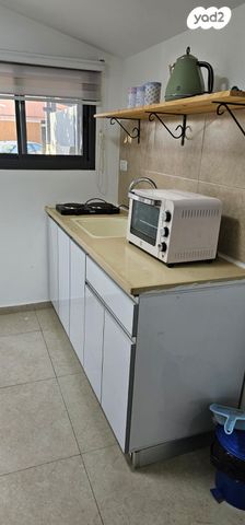 יחידת דיור, ספיר 7, נווה אורנים, צפת