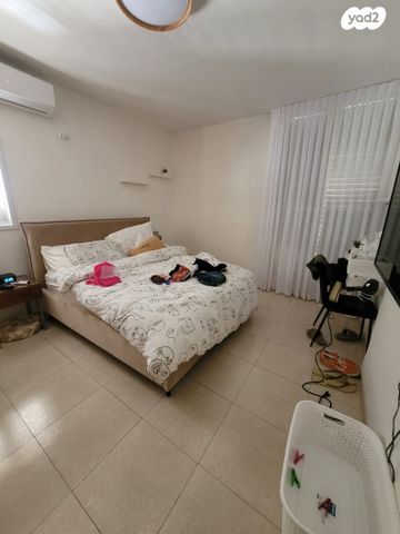 דירה, מרגולין 1, רמב"ם, ראשון לציון