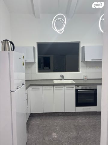 סעדיה נחום 34