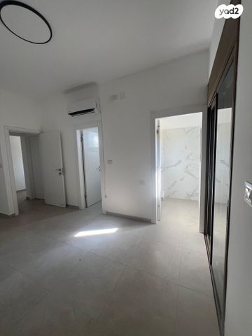 דירה, אלוורוד 1, דאלית אל כרמל, דאלית אל כרמל