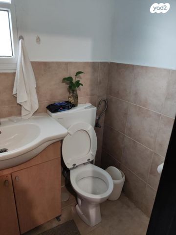 דירה, ארלוזורוב 77, הדר עליון, חיפה