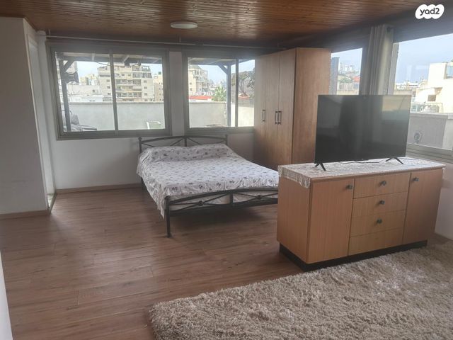 סטודיו/ לופט, השלושה 8, תקומה / קרית חזני, פתח תקווה