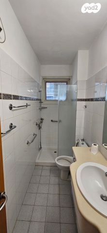 גג/ פנטהאוז, שקדיה 13, שכונת גפן, רמת גן