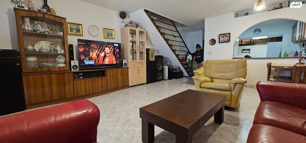 דופלקס, הניצחון 9, קרית משה, טבריה