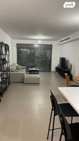 שדרות מנחם בגין 41