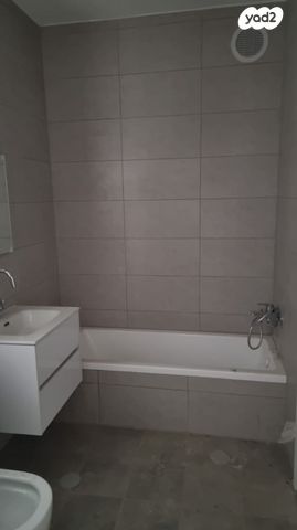 דירה, שדרות וייצמן 9, קרית מנחם בגין, נתיבות