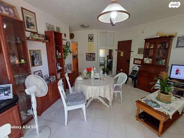 דירת גן, קבוצת אברהם 30, אלון שבות, אלון שבות