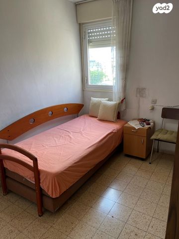 דירה, מנחם ארבר 2, נווה עופר, תל כביר, תל אביב יפו