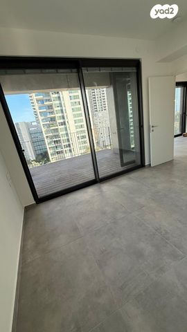 דירה, ויסוצקי 8, הצפון החדש - כיכר המדינה, תל אביב יפו