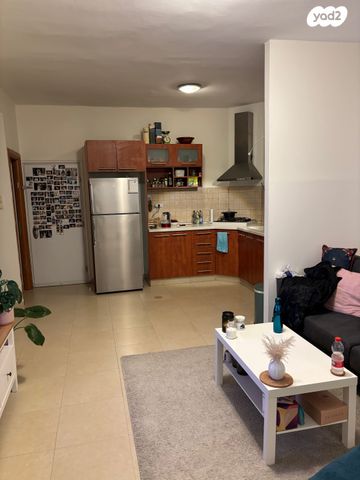 דירה, הפודים 23, נחלת גנים, רמת גן