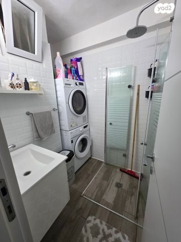 דירה, גיורא יוספטל 39, גיורא, טירת כרמל