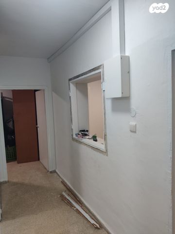 דירת גן, חננאל 27, קטמונים, ירושלים