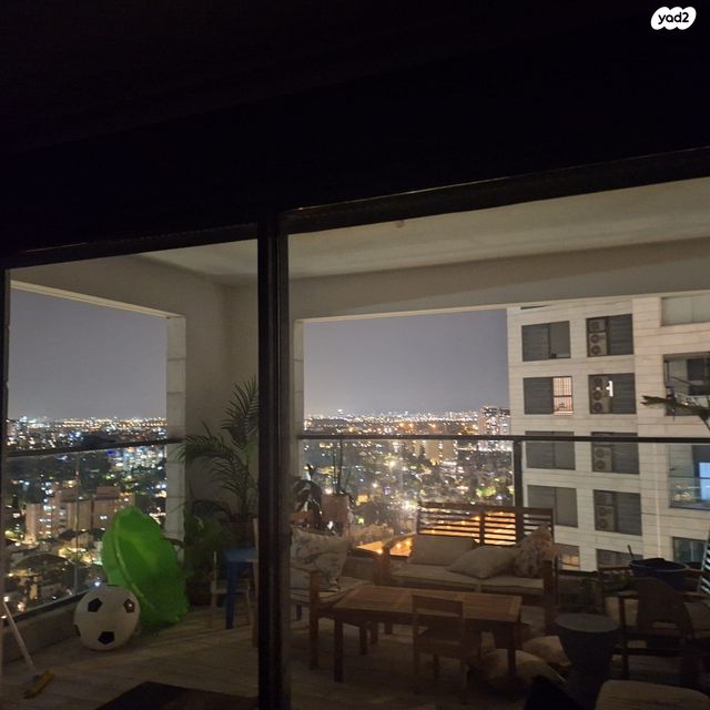 יצחק שמיר 15