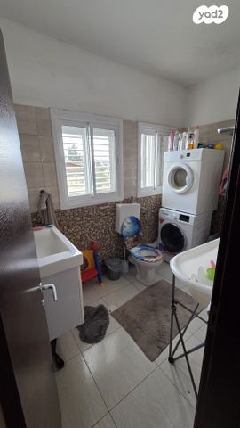 דירה, הפסגה 18, רובע ב', אריאל