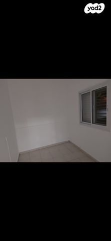 בית פרטי/ קוטג', הנביאים 68, נאות יהודית ונווה ארזים, חולון