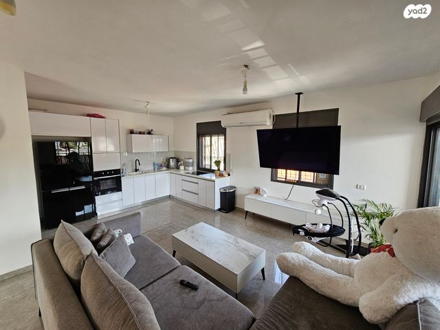 דירה, איתיאל 15, התקוה, בית יעקב, נווה צה"ל, תל אביב יפו