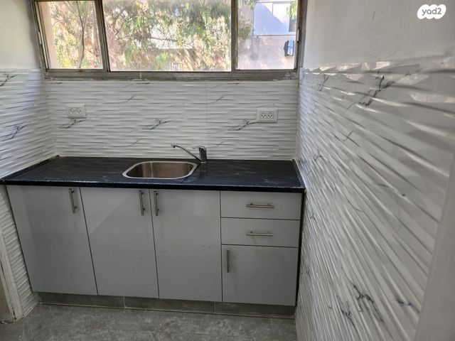 דירה, אבן גבירול 11, רובע ב', אשדוד