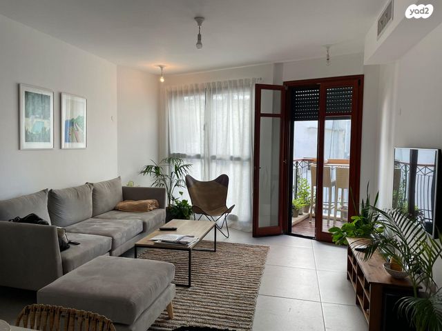 דירה, נחלת בנימין 6, לב תל אביב, לב העיר צפון, תל אביב יפו