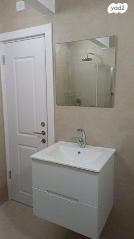 דירה, וייצמן 161, קרית שז"ר, רעננה