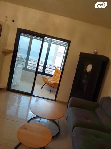 דירה, שלמה המלך 17, אחוזת כנרת, טבריה