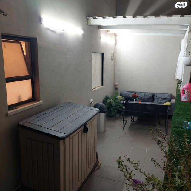 יחידת דיור, הכרמל 44, אורנית, אורנית