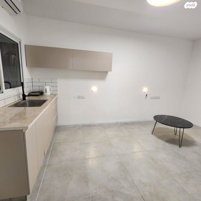 יחידת דיור, החרוב 25, עץ אפרים, עץ אפרים