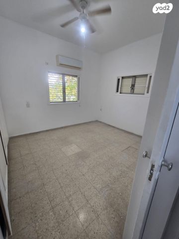 בית פרטי/ קוטג', המרי 64, ארלוזורוב, גבעתיים