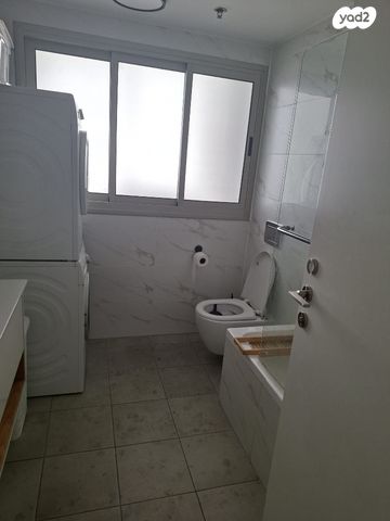 דירה, קהילת פאדובה 30, נאות אפקה א', תל אביב יפו