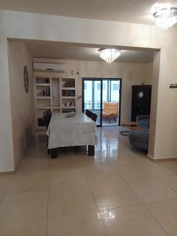 דירה, שלמה המלך 17, אחוזת כנרת, טבריה