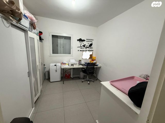 דירת גן, יאנוש קורצ'אק 1, קיראון, קרית אונו