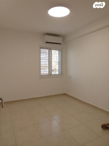 דירה, דוד המלך 29, האצטדיון, טבריה