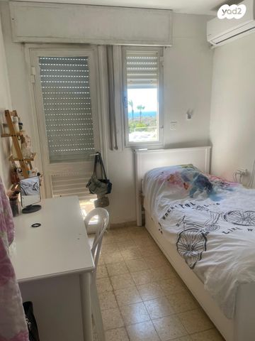 דופלקס, אירוס הארגמן 18, גבעת האירוסים, נתניה