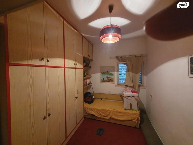 דירה, פרלשטיין 21, לב העיר, בת ים