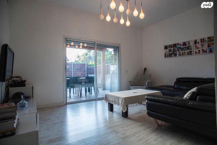 בית פרטי/ קוטג', כ"ז בניסן 1, קרית אליעזר פרי, פתח תקווה