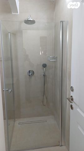 דירה, וייצמן 161, קרית שז"ר, רעננה