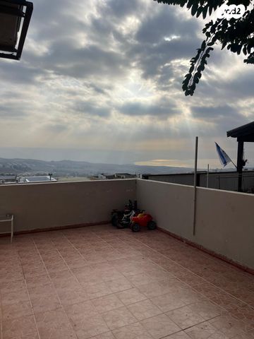 דירת גן, נוף החולה 22, נוף הכנרת, צפת